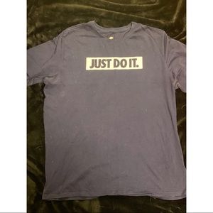 Nike Men’s Graphic T-Shirt